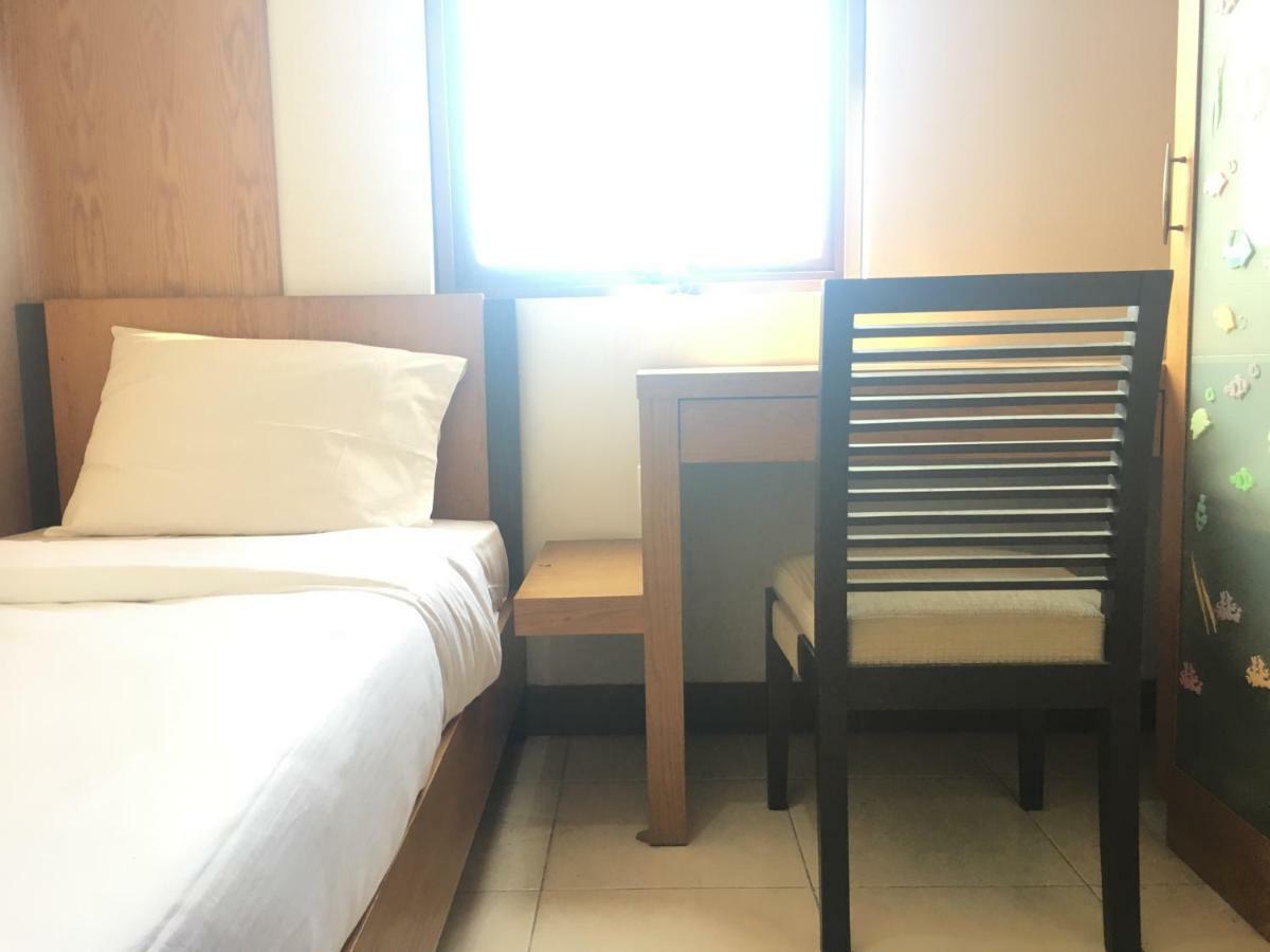Cozy 2br At Majesty Near Maranatha By Travelio Bandung